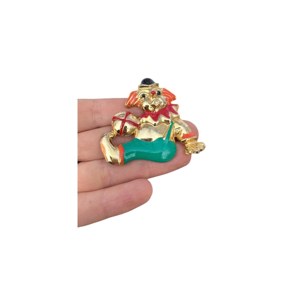 Vintage Elle Enamel Clown Brooch Circus Pin
